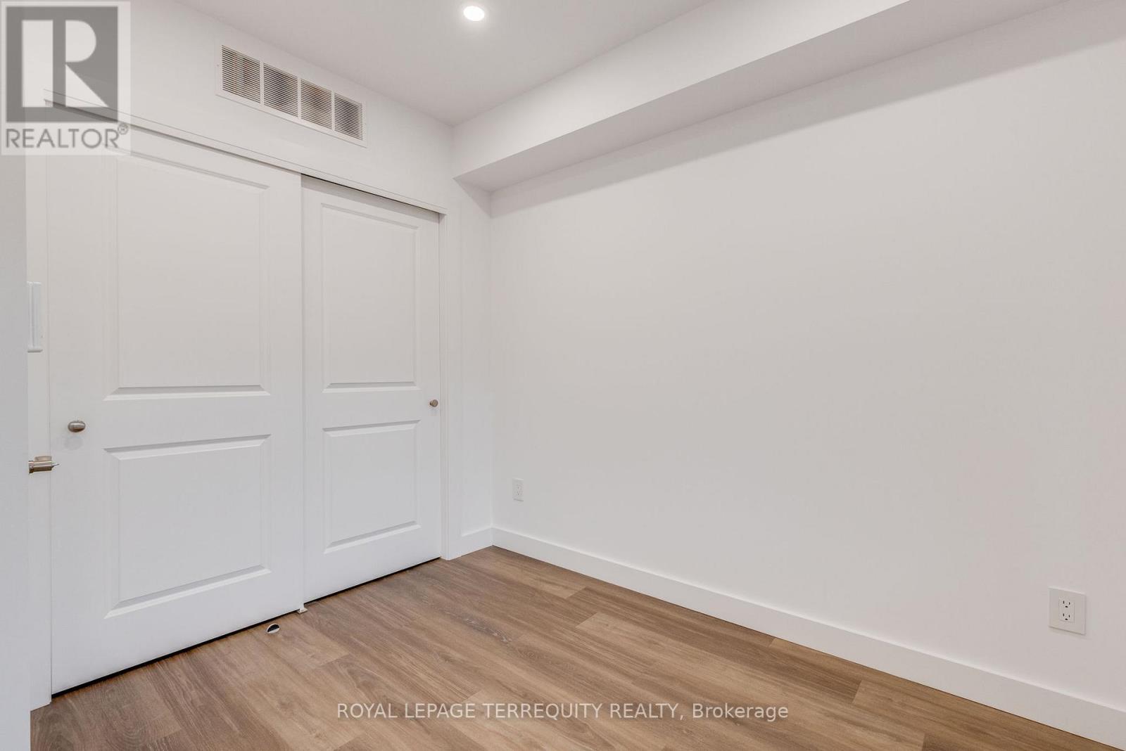 1 - 94 Earlscourt Avenue, Toronto, Ontario  M6E 4A9 - Photo 7 - W12777784