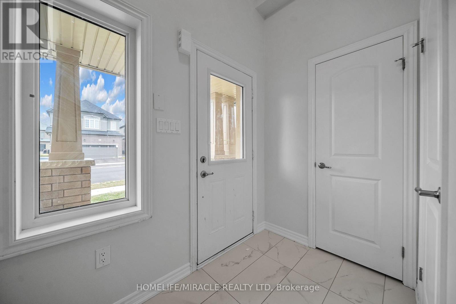 20 Tooker Drive, Brantford, Ontario  N3V 0B6 - Photo 7 - X12777802