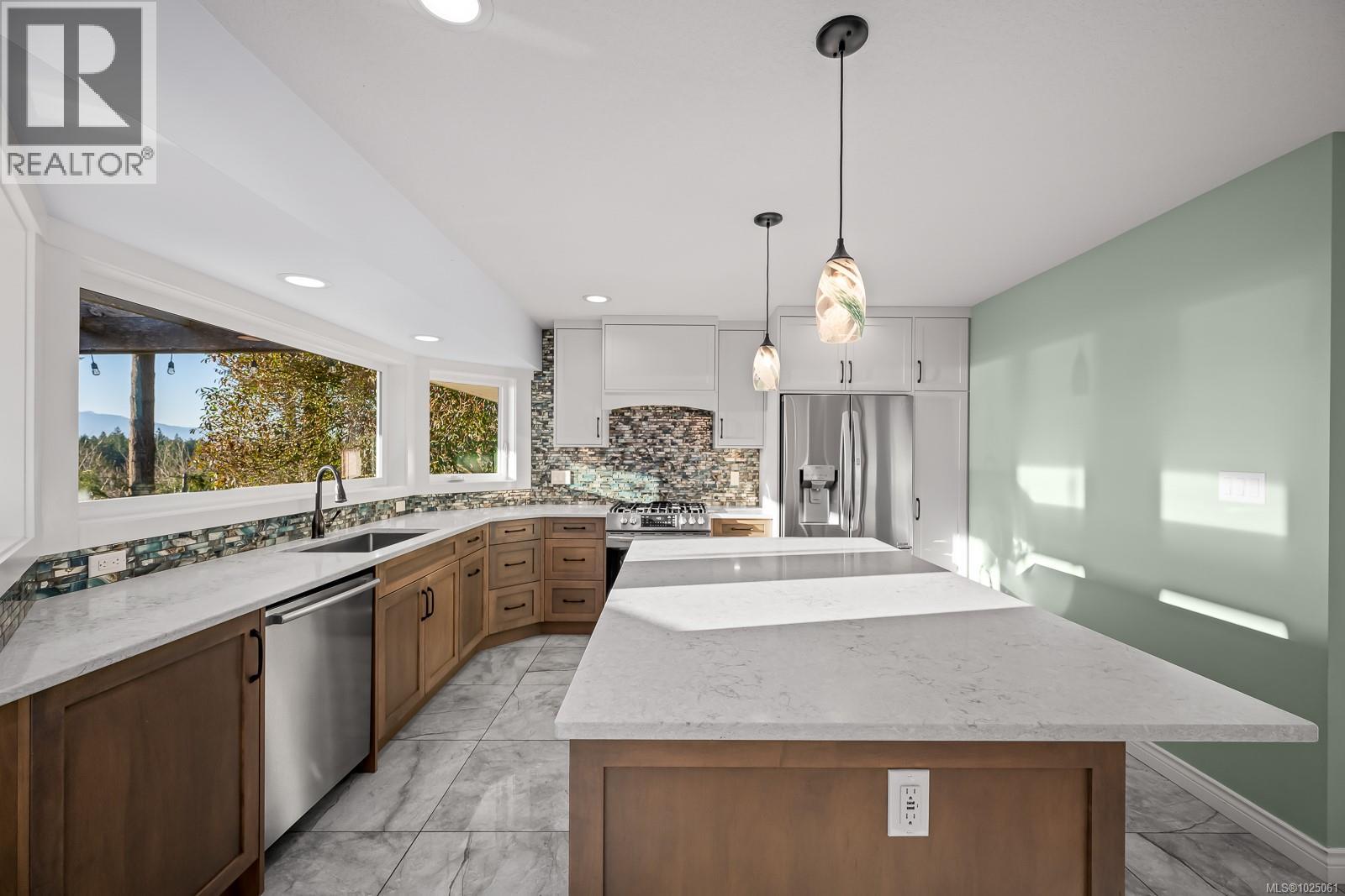 1179 Moore Rd, Comox, British Columbia  V9M 3X1 - Photo 6 - 1025061