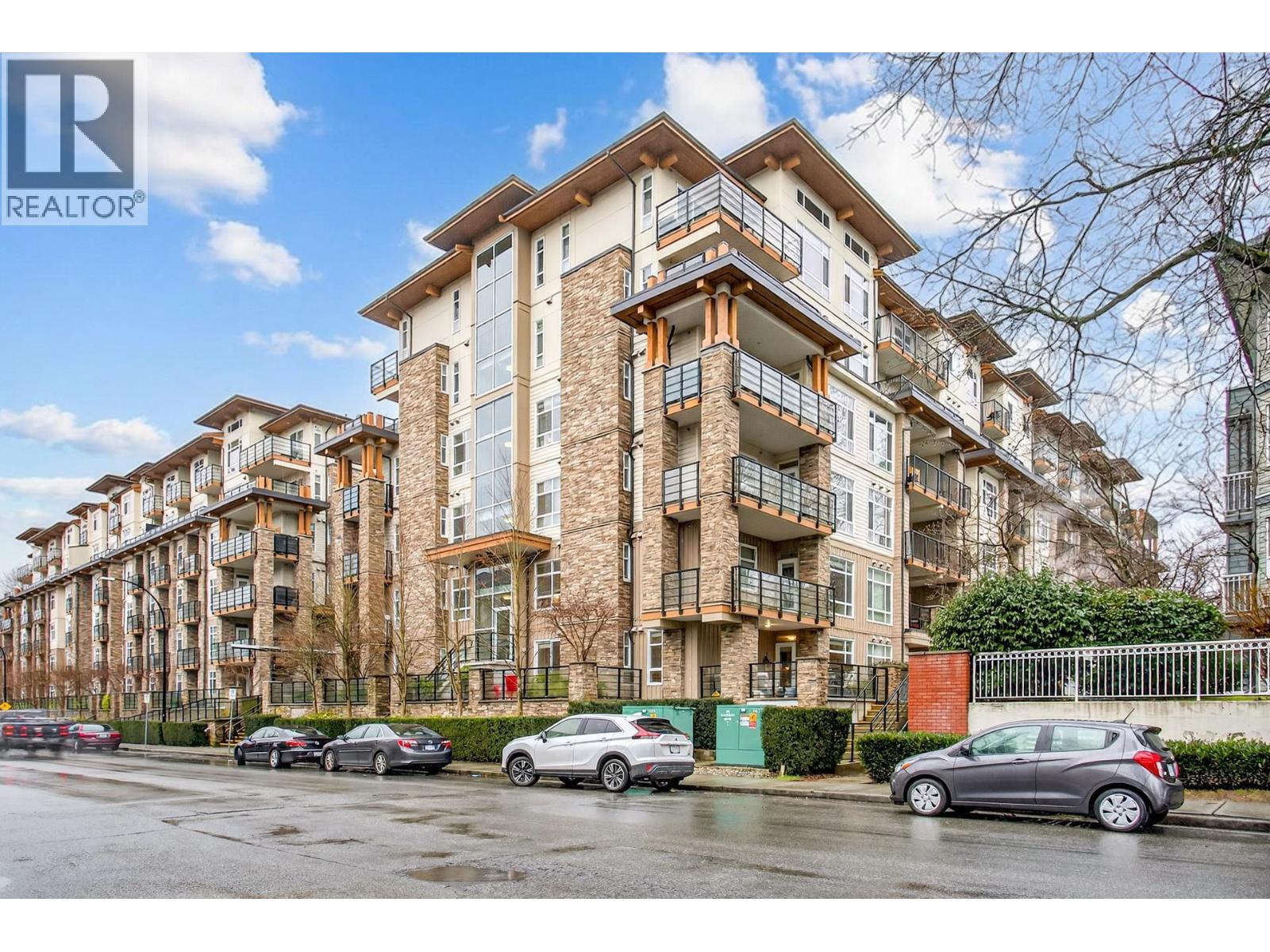 103 2465 Wilson Avenue, Port Coquitlam, British Columbia  V3C 0E6 - Photo 1 - R3088668