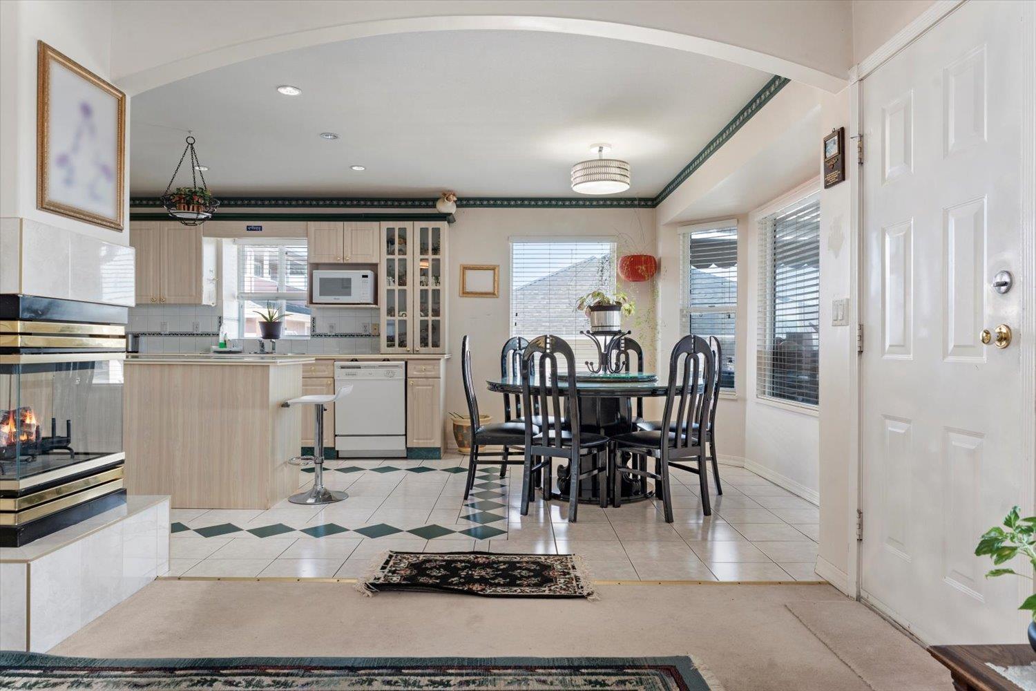 31301 Ridgeview Drive, Abbotsford, British Columbia  V2T 6N5 - Photo 17 - R3088090