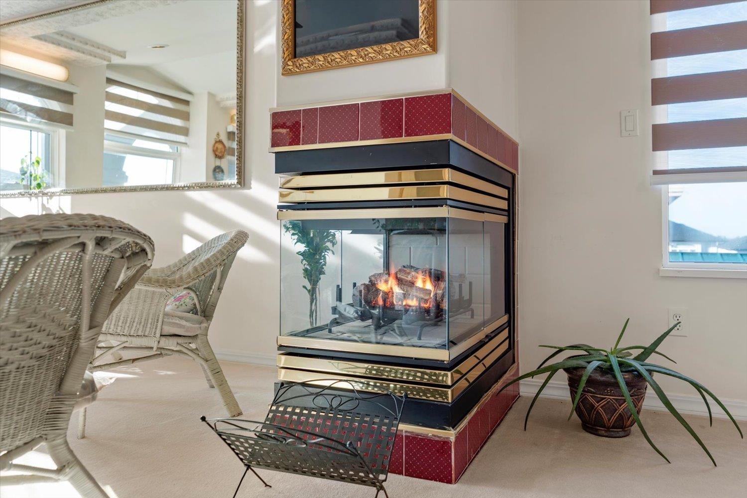 31301 Ridgeview Drive, Abbotsford, British Columbia  V2T 6N5 - Photo 11 - R3088090