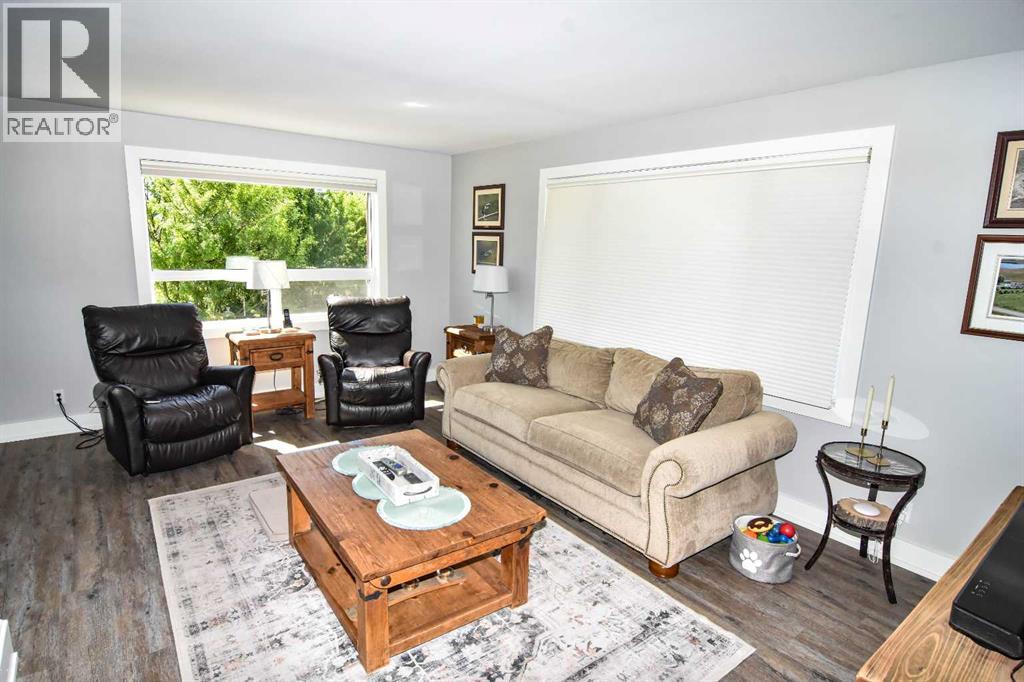 251017a &b Range Road 245, Rural Wheatland County, Alberta  T1P 0M3 - Photo 11 - A2226804