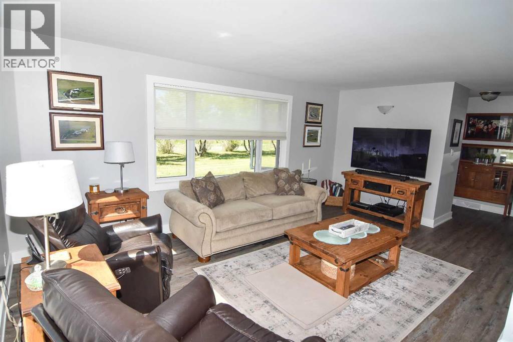 251017a &b Range Road 245, Rural Wheatland County, Alberta  T1P 0M3 - Photo 10 - A2226804