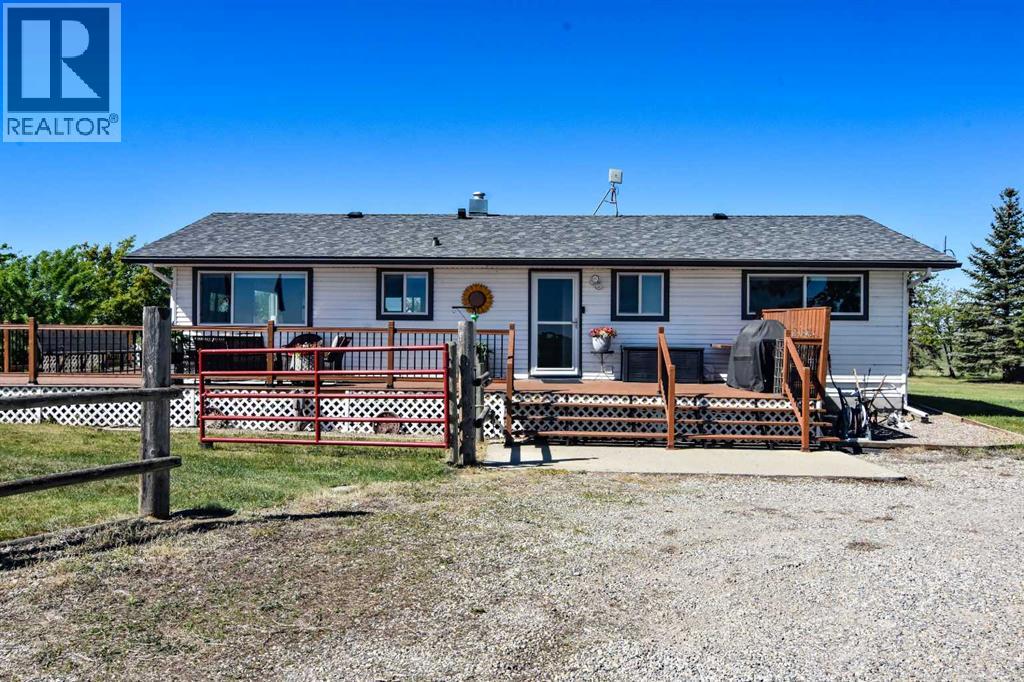 251017a &b Range Road 245, Rural Wheatland County, Alberta  T1P 0M3 - Photo 16 - A2226804