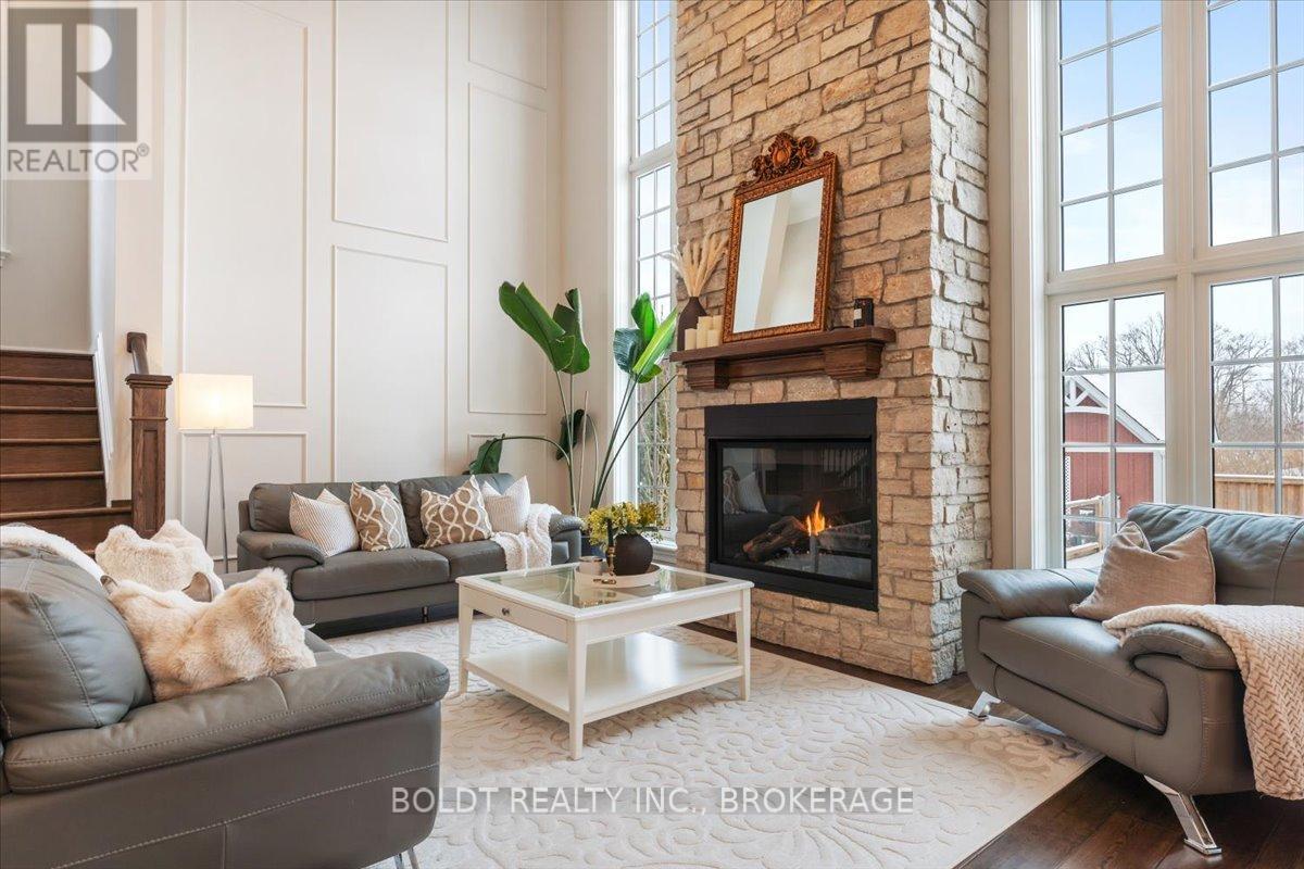 1107 Balfour Street, Pelham, Ontario  L0S 1C0 - Photo 4 - X12777836