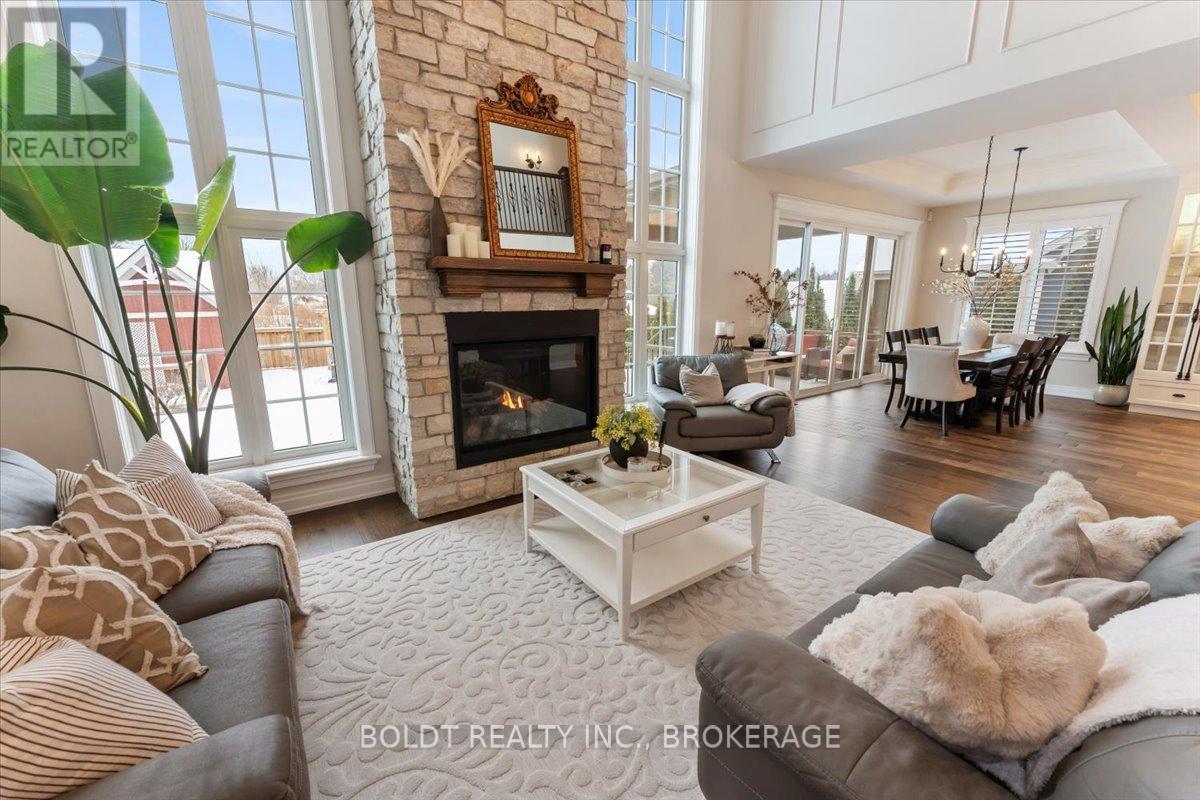 1107 Balfour Street, Pelham, Ontario  L0S 1C0 - Photo 5 - X12777836