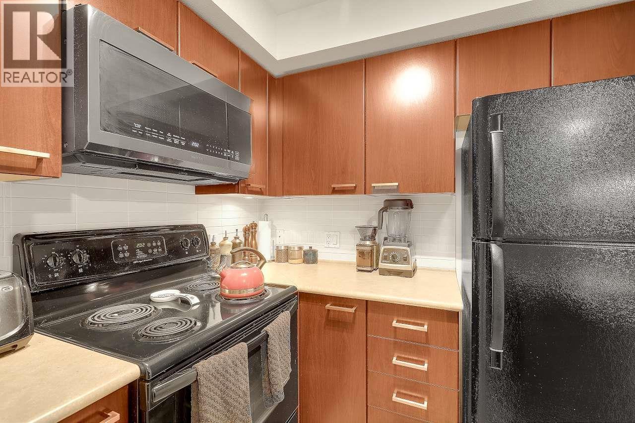 303 2525 Blenheim Street, Vancouver, British Columbia  V6K 4W6 - Photo 19 - R3088781