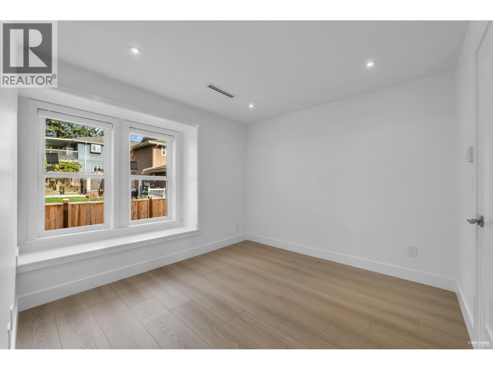 101 1125 Cartier Avenue, Coquitlam, British Columbia  V3K 2C1 - Photo 11 - R3088811