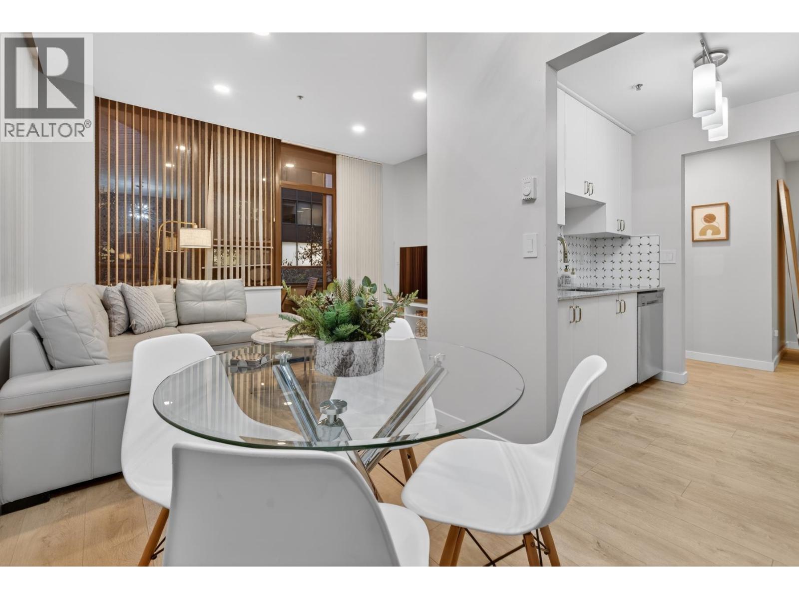 311 1010 Howe Street, Vancouver, British Columbia  V6Z 1P5 - Photo 4 - R3088819