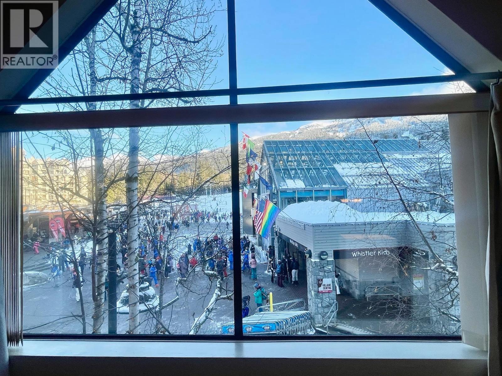 Week 13 906-4293 Mountain Square, Whistler, British Columbia  V8E 1B8 - Photo 1 - R3088820