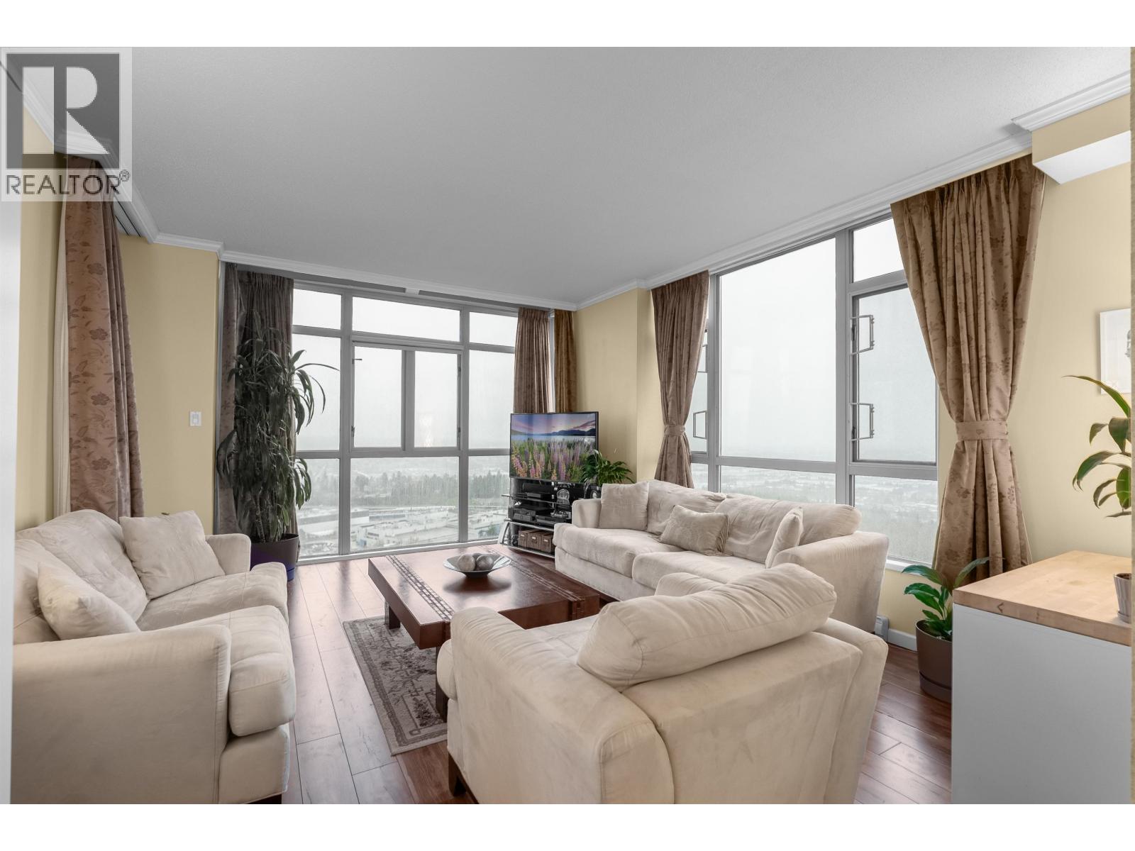 2401 6888 Station Hill Drive, Burnaby, British Columbia  V3N 4X5 - Photo 9 - R3087381