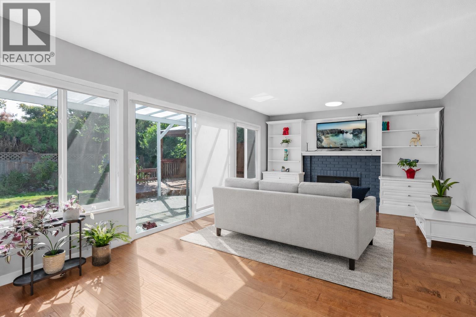 4652 55a Street, Delta, British Columbia  V4K 4H2 - Photo 10 - R3088384