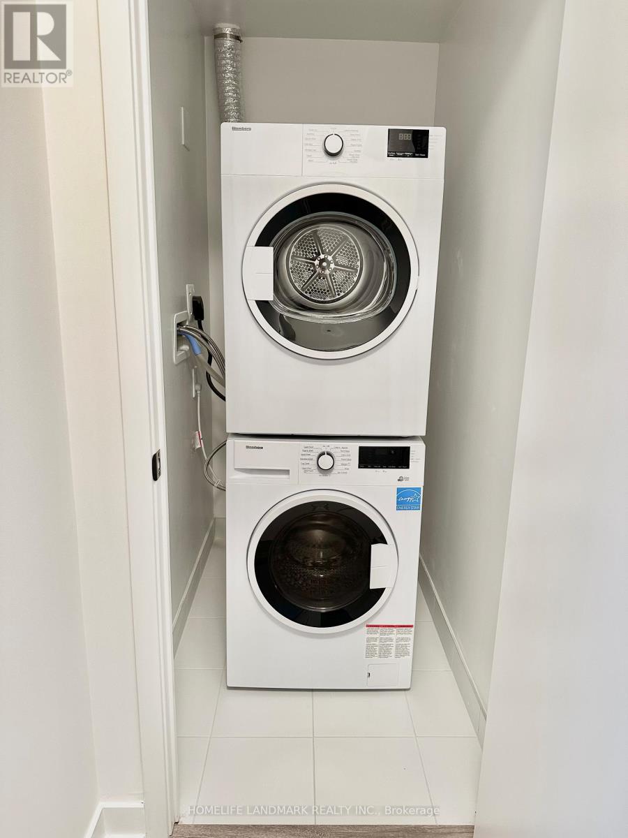 108 Peter Street, Toronto, Ontario  M5V 0W2 - Photo 3 - C12777826