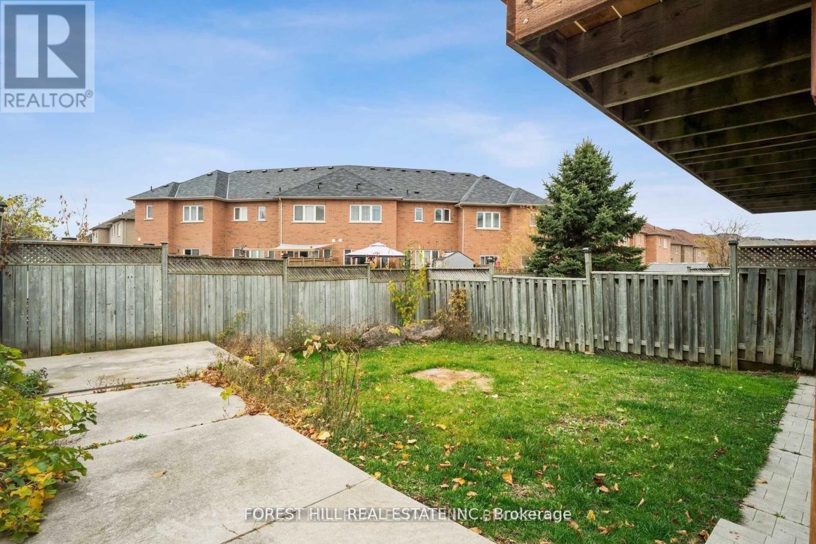 53 Noble Drive, Bradford West Gwillimbury, Ontario  L3Z 3A8 - Photo 15 - N12777820