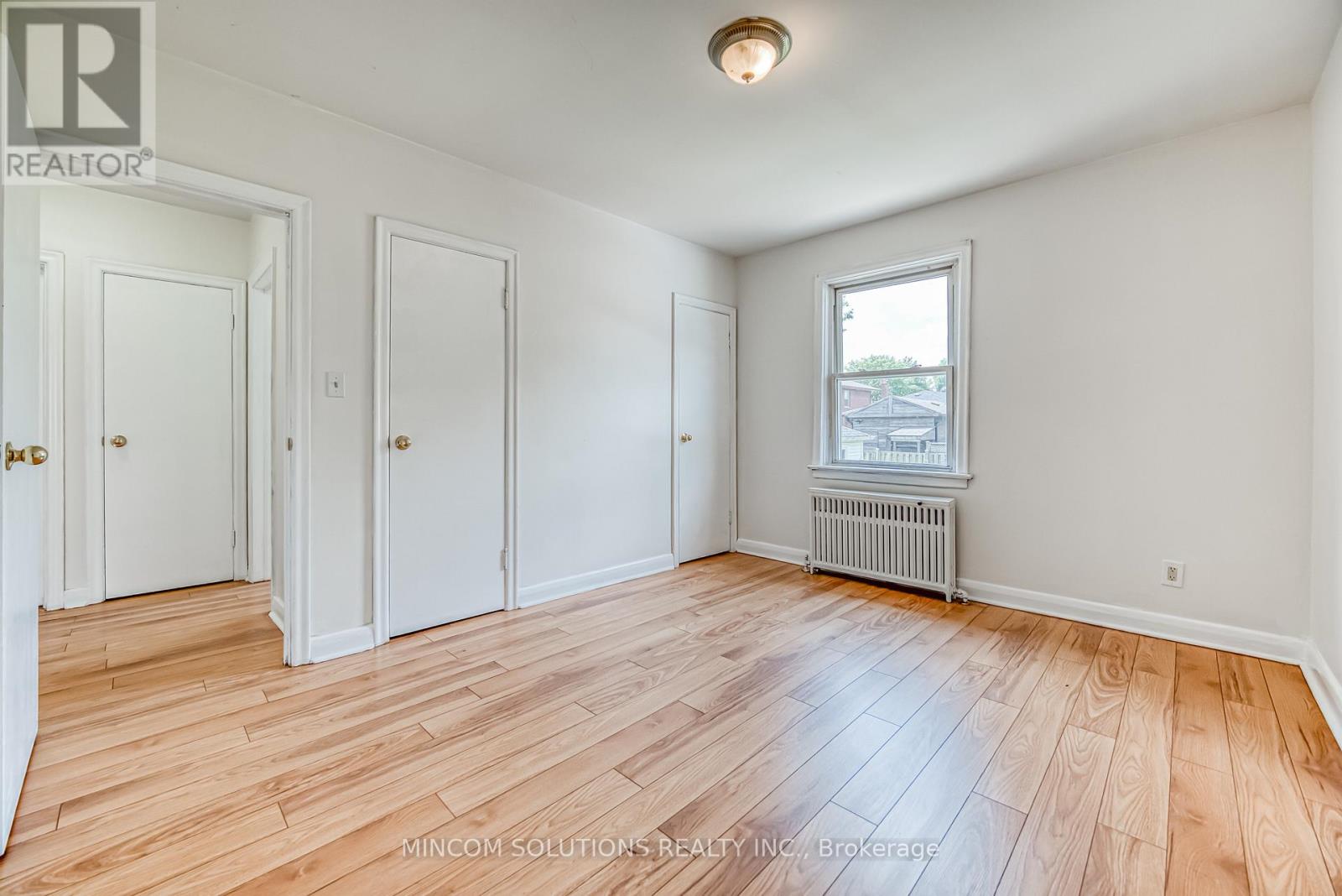 170 North Carson Street, Toronto, Ontario  M8W 4C9 - Photo 6 - W12777834