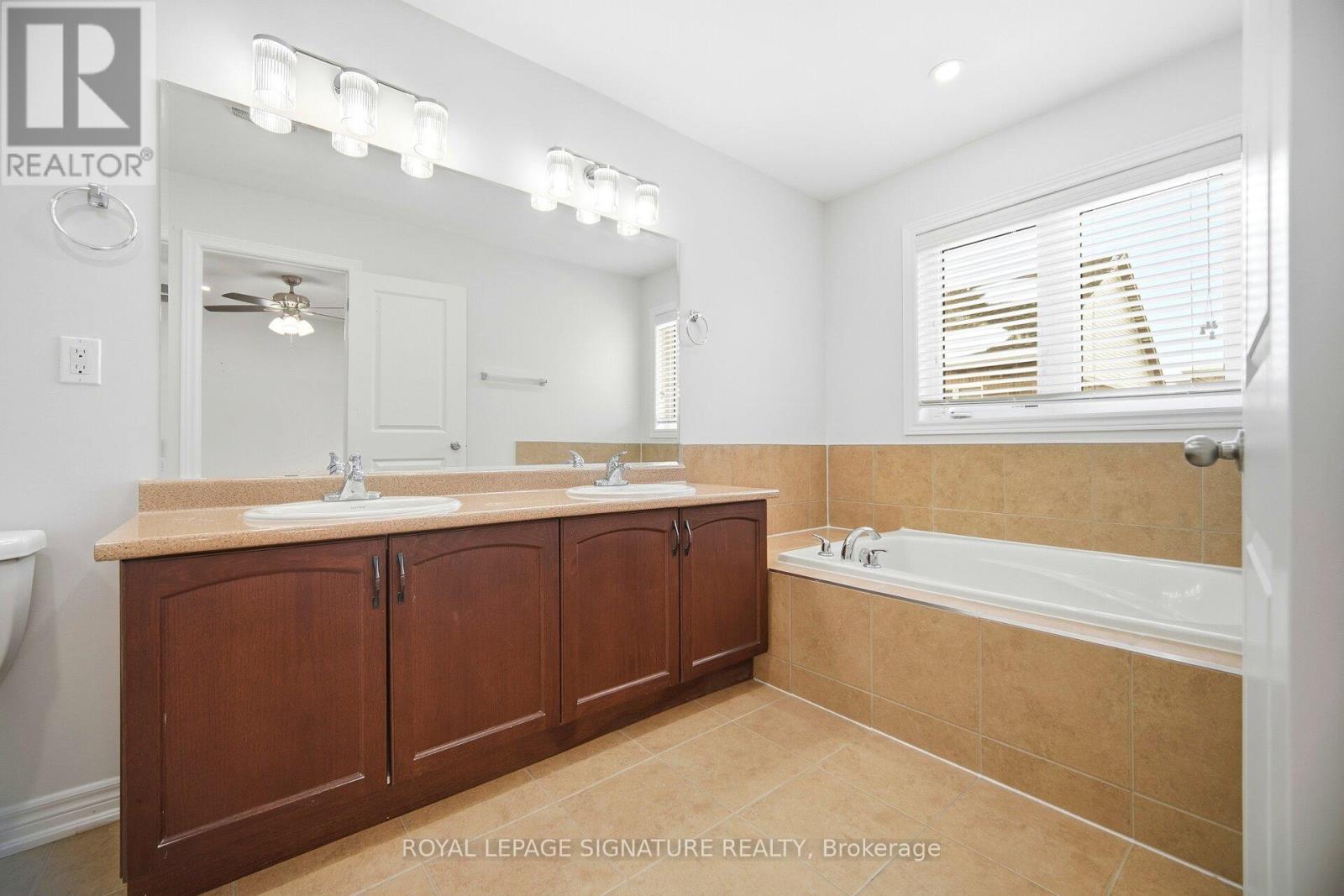 44 Rangemore Road, Brampton, Ontario  L7A 4V8 - Photo 21 - W12777838