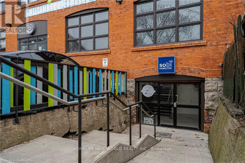 126 Catharine Street N, Hamilton, Ontario  L8R 1J4 - Photo 3 - X12774088