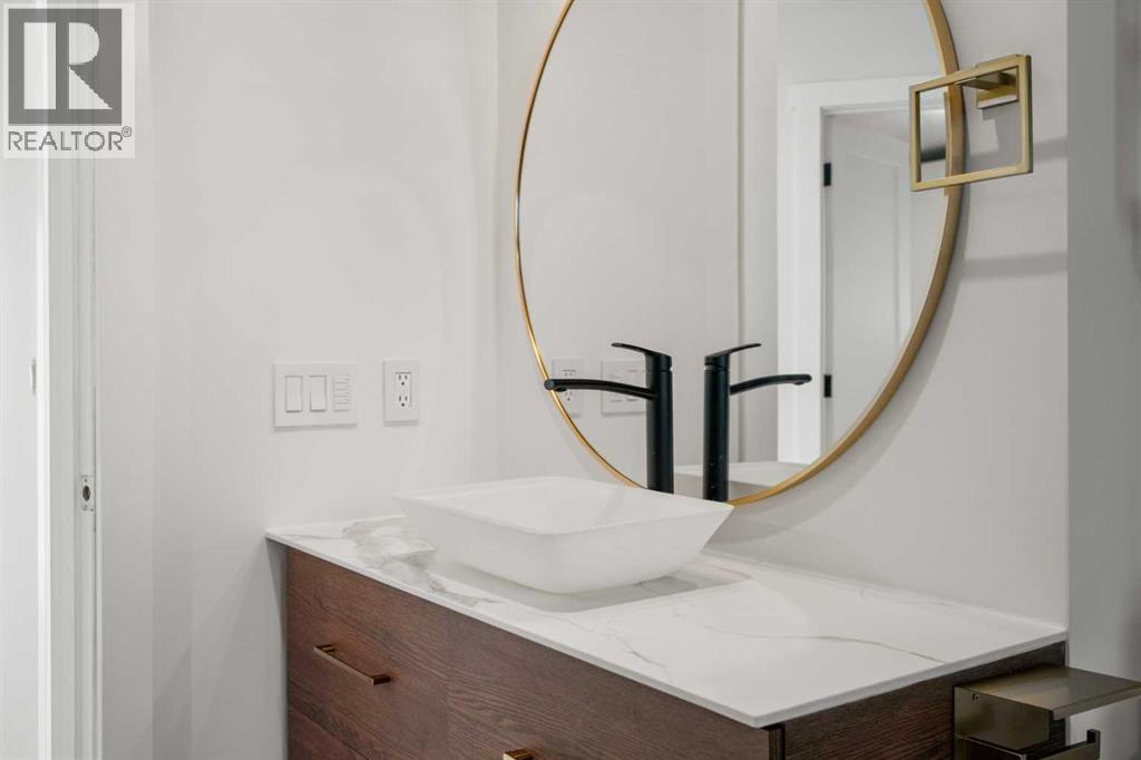 327 Canyon Close, Canmore, Alberta  T1W 1H4 - Photo 34 - A2264303