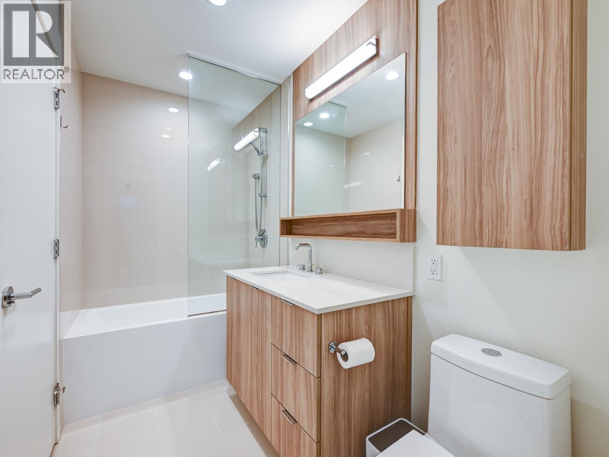 320 750 Dogwood Street, Coquitlam, British Columbia  V3J 0K6 - Photo 6 - R3088465