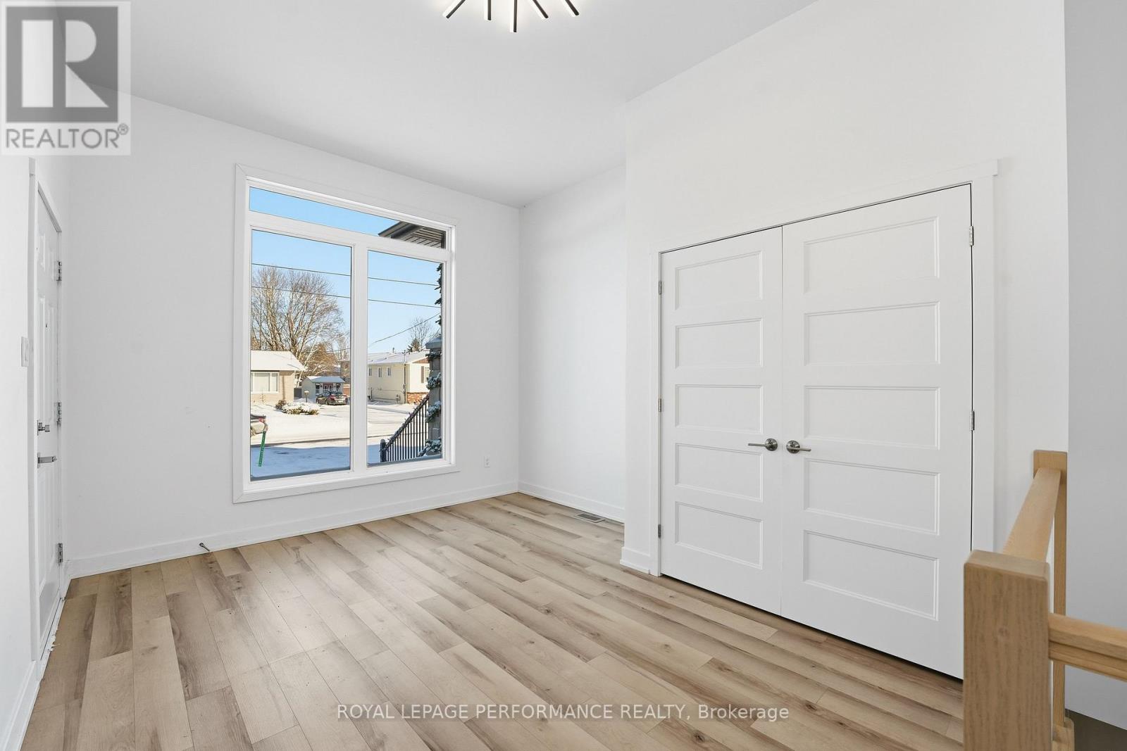 31a Marcel Street, Russell, Ontario  K0A 1W0 - Photo 4 - X12777862