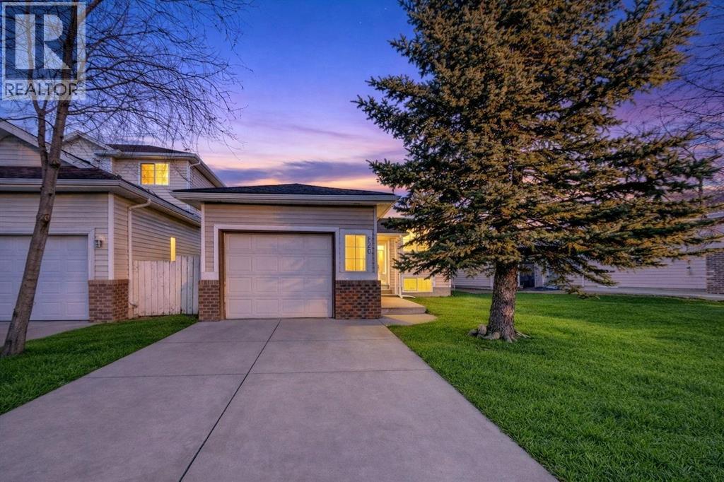 120 Creek Gardens Place Nw, Airdrie, Alberta  T4B 2P7 - Photo 2 - A2285389