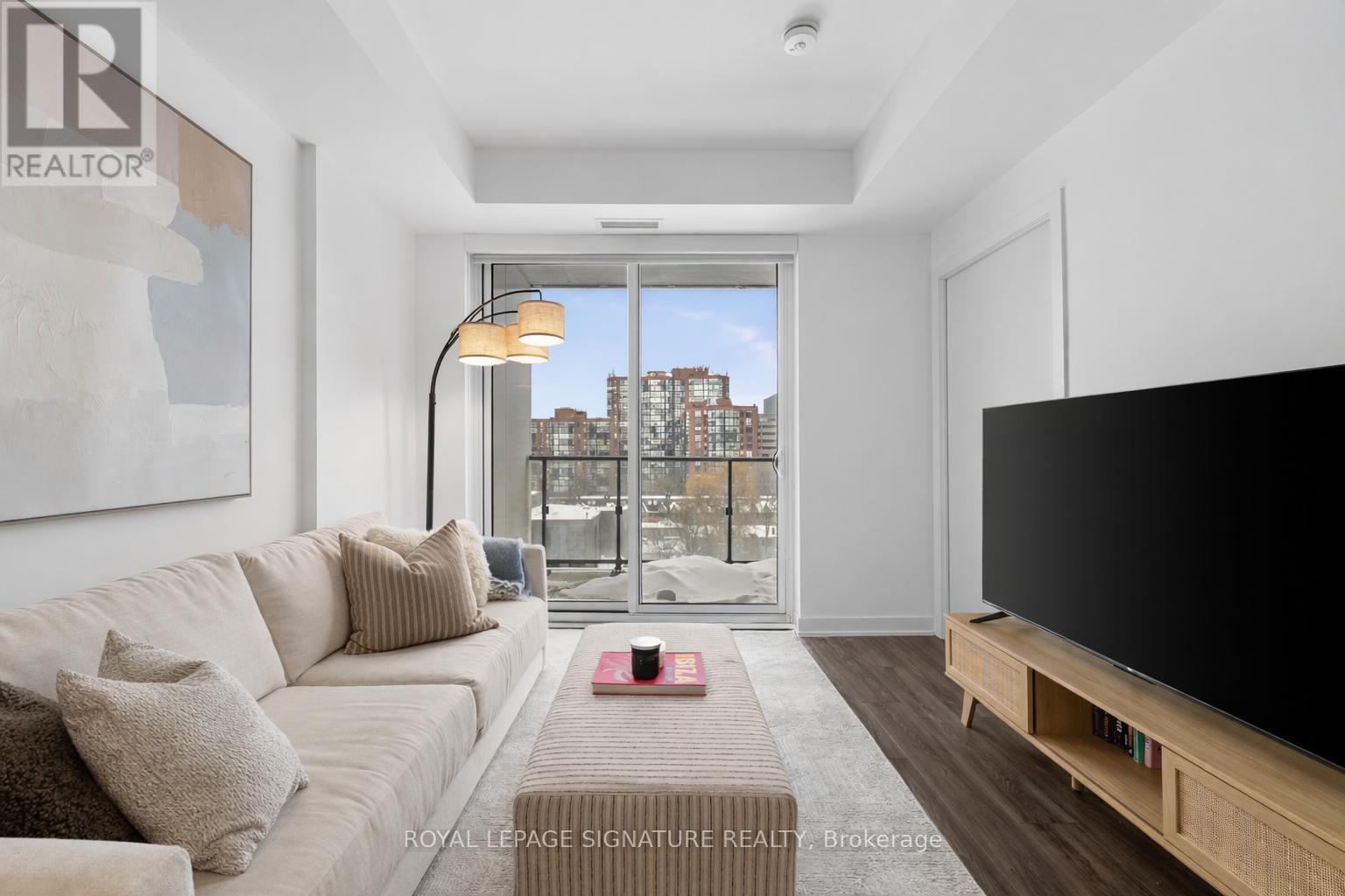 816 - 9 Tecumseth Street, Toronto, Ontario  M5V 3G4 - Photo 3 - C12777888