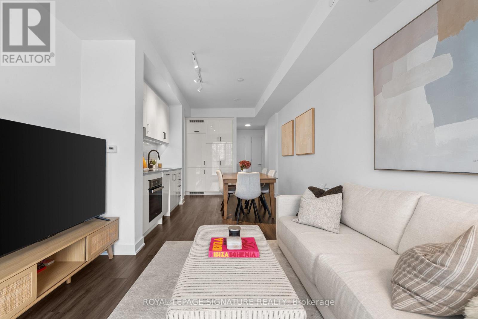 816 - 9 Tecumseth Street, Toronto, Ontario  M5V 3G4 - Photo 4 - C12777888