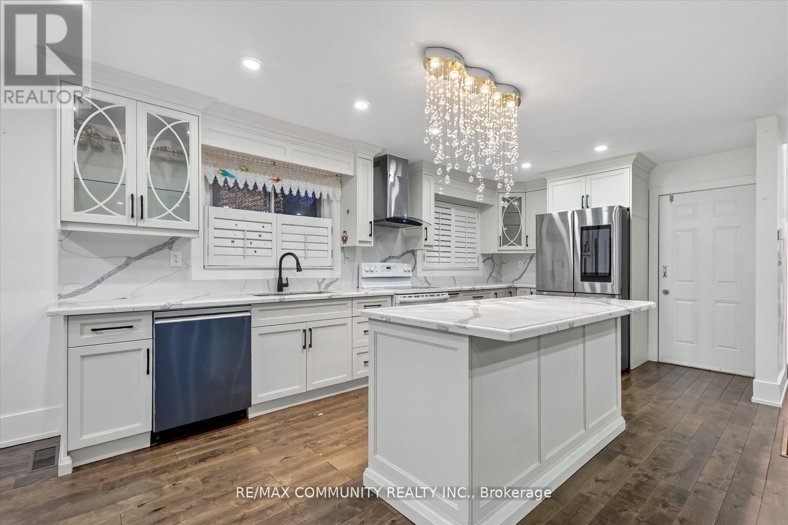 Main Fl - 14 Pineslope Crescent, Toronto, Ontario  M1E 4M4 - Photo 10 - E12777868