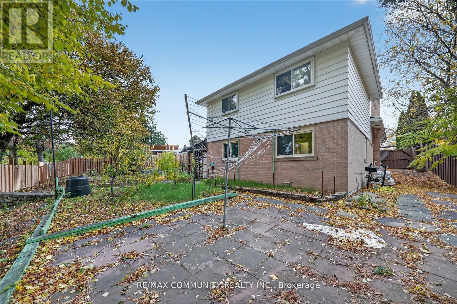 Main Fl - 14 Pineslope Crescent, Toronto, Ontario  M1E 4M4 - Photo 11 - E12777868