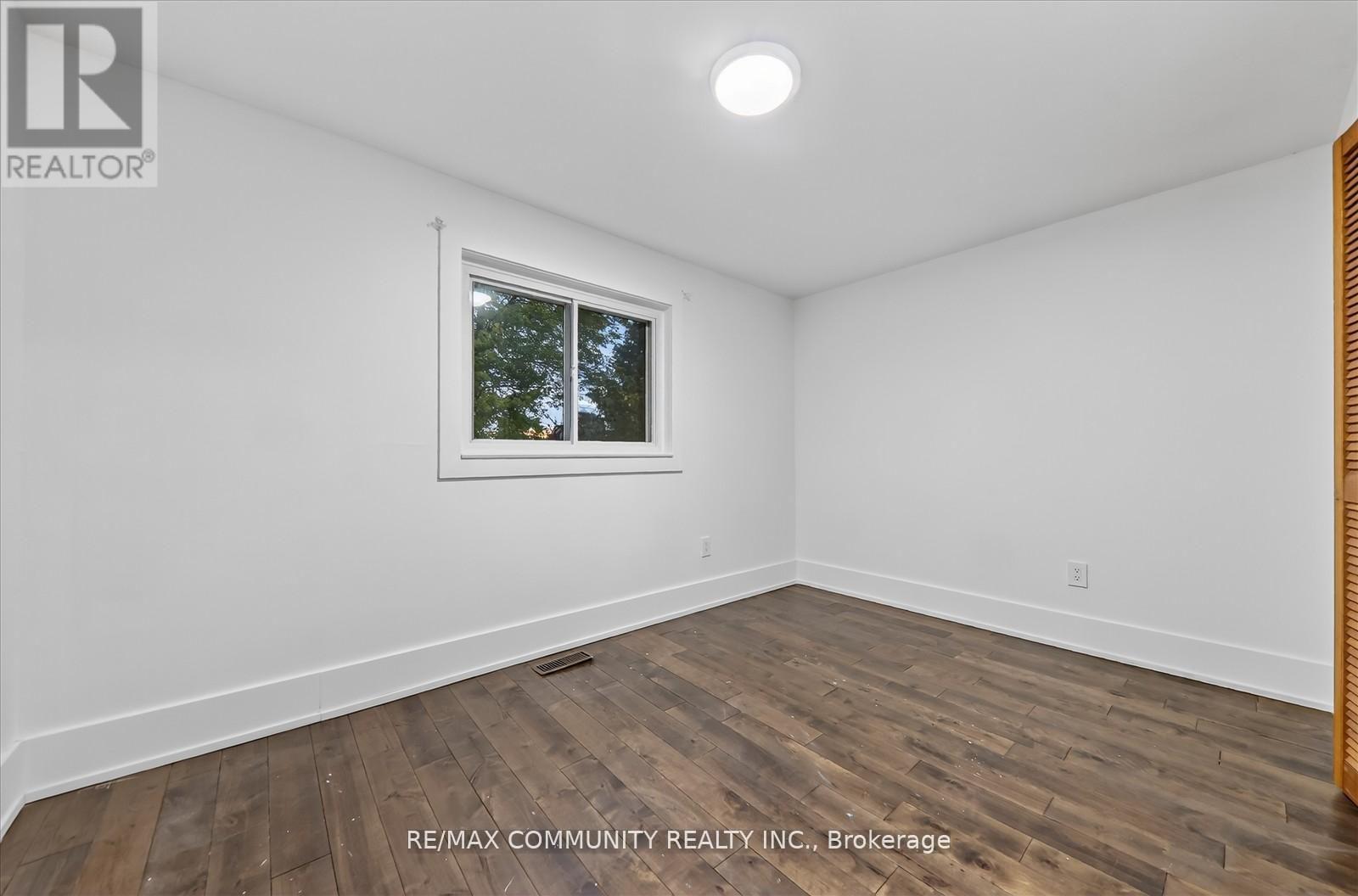 Main Fl - 14 Pineslope Crescent, Toronto, Ontario  M1E 4M4 - Photo 15 - E12777868