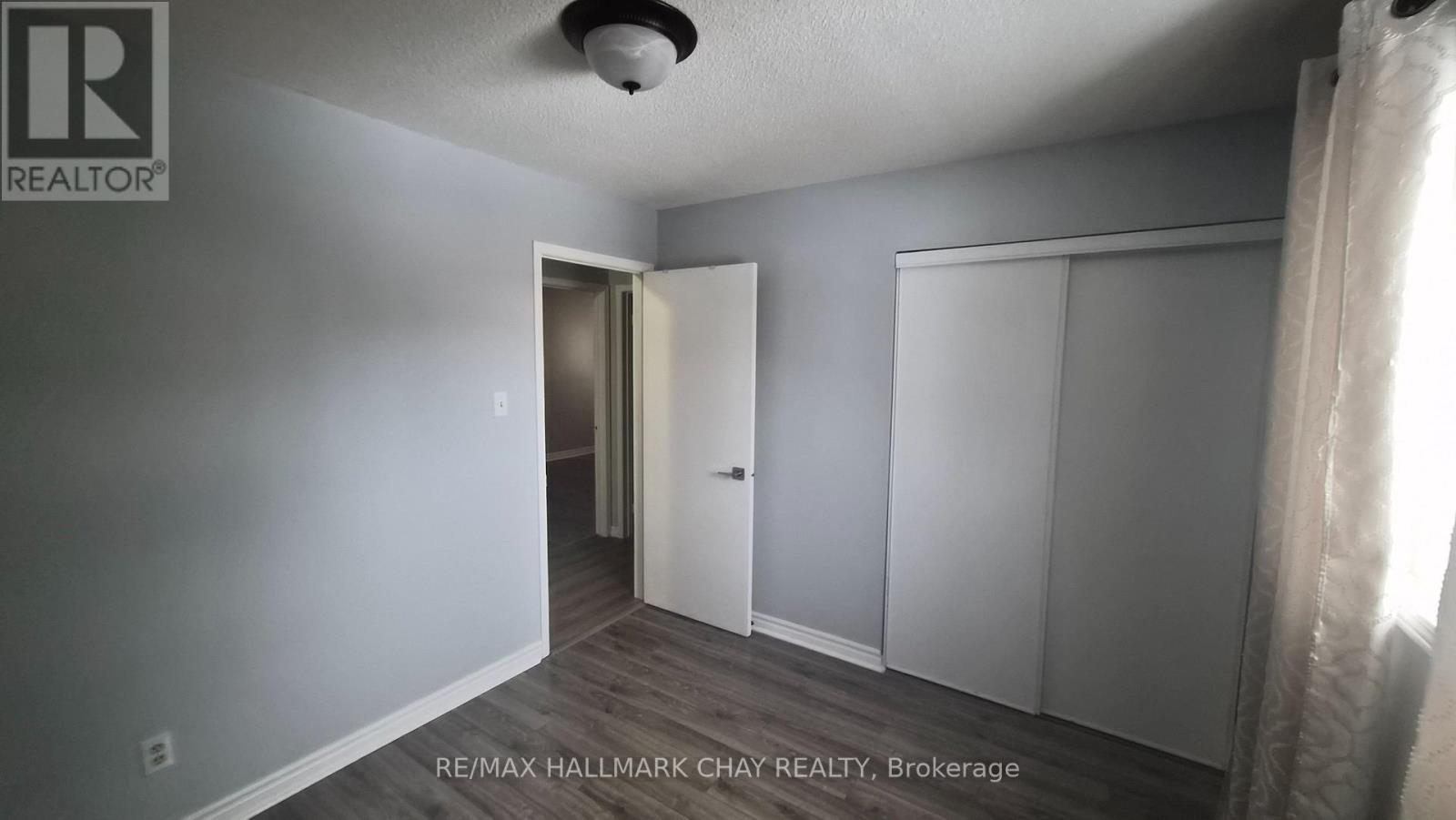 Upper - 48 Porritt Street, Barrie, Ontario  L4N 6Y3 - Photo 18 - S12777884