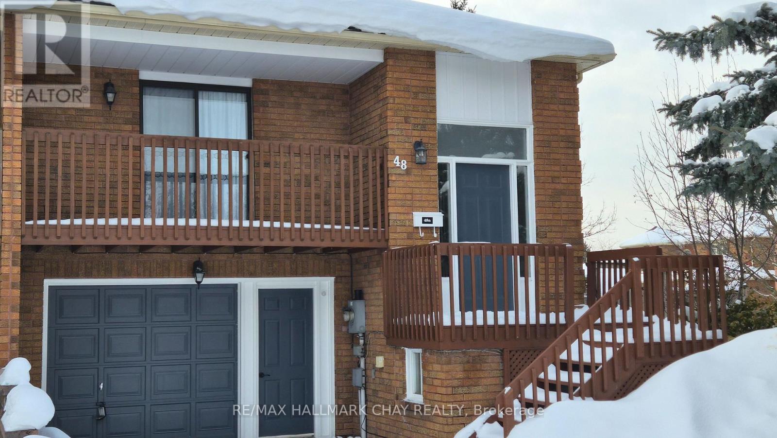 Upper - 48 Porritt Street, Barrie, Ontario  L4N 6Y3 - Photo 2 - S12777884