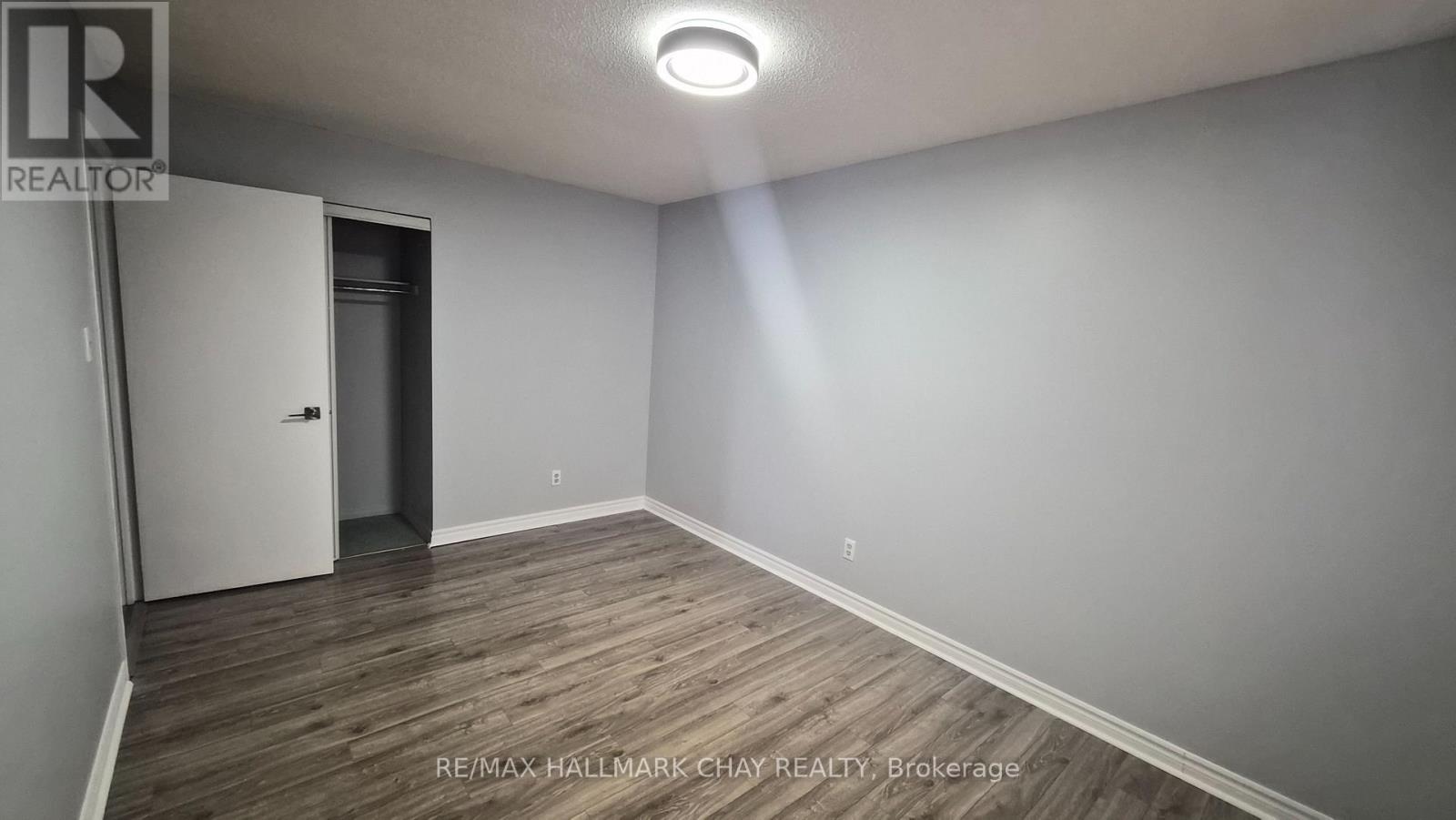 Upper - 48 Porritt Street, Barrie, Ontario  L4N 6Y3 - Photo 20 - S12777884