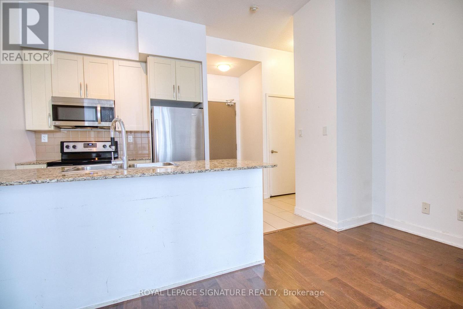 507 - 4065 Brickstone Mews, Mississauga, Ontario  L5B 0G3 - Photo 14 - W12777856