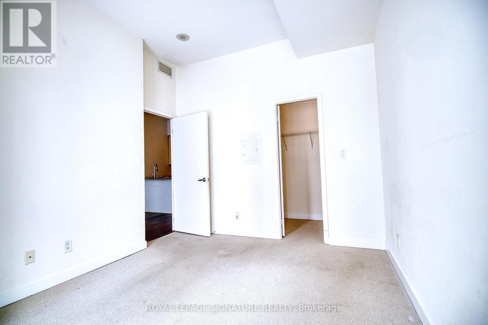 507 - 4065 Brickstone Mews, Mississauga, Ontario  L5B 0G3 - Photo 20 - W12777856