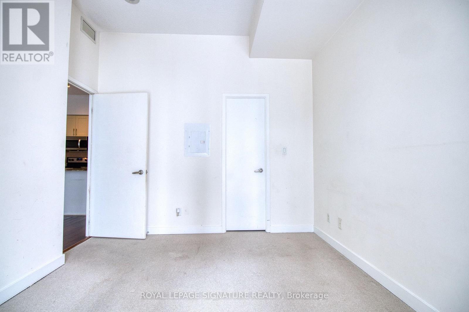 507 - 4065 Brickstone Mews, Mississauga, Ontario  L5B 0G3 - Photo 22 - W12777856