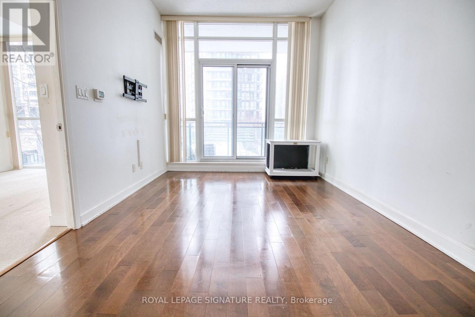 507 - 4065 Brickstone Mews, Mississauga, Ontario  L5B 0G3 - Photo 4 - W12777856