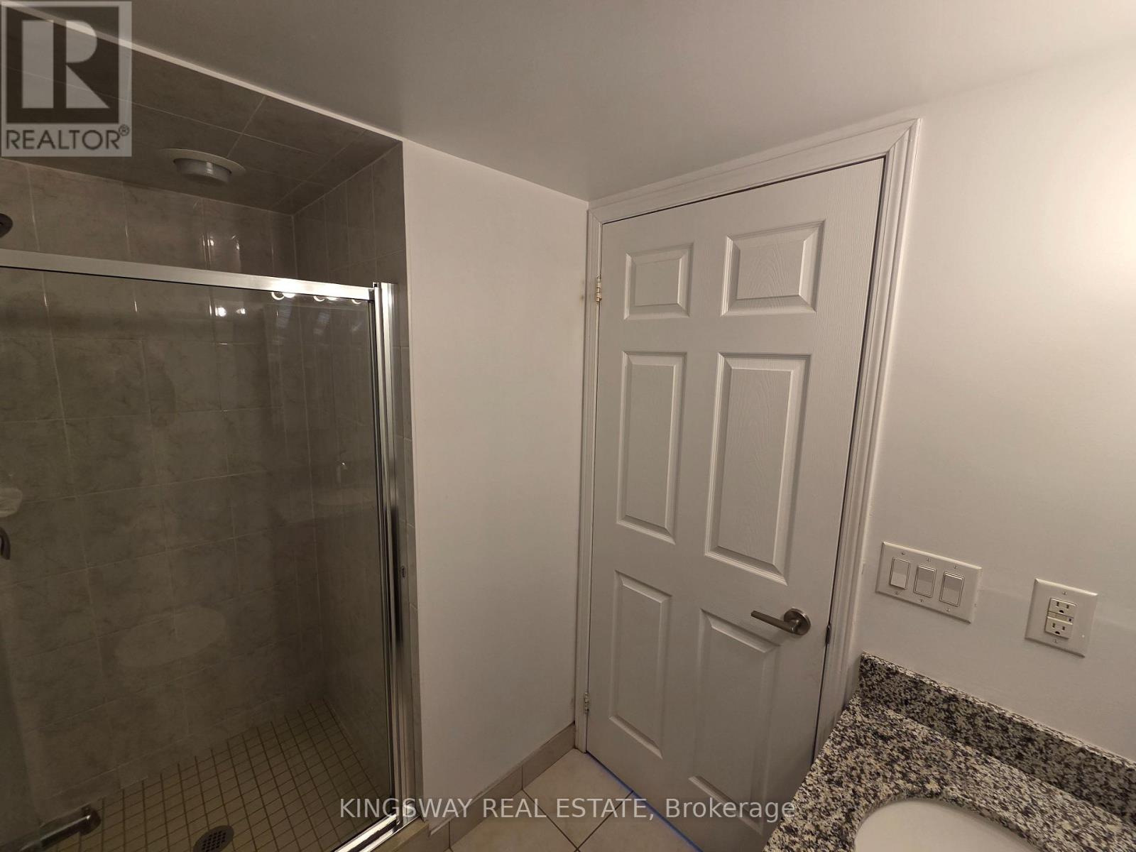 2802 - 3 Michael Power Place, Toronto, Ontario  M9A 0A2 - Photo 11 - W12777866