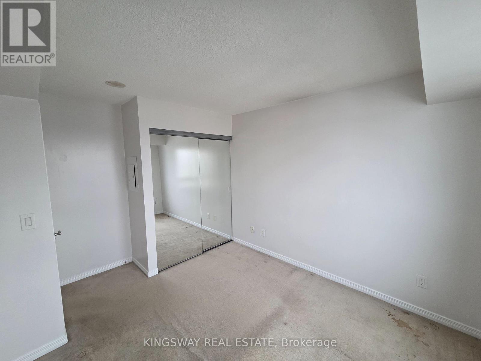 2802 - 3 Michael Power Place, Toronto, Ontario  M9A 0A2 - Photo 13 - W12777866