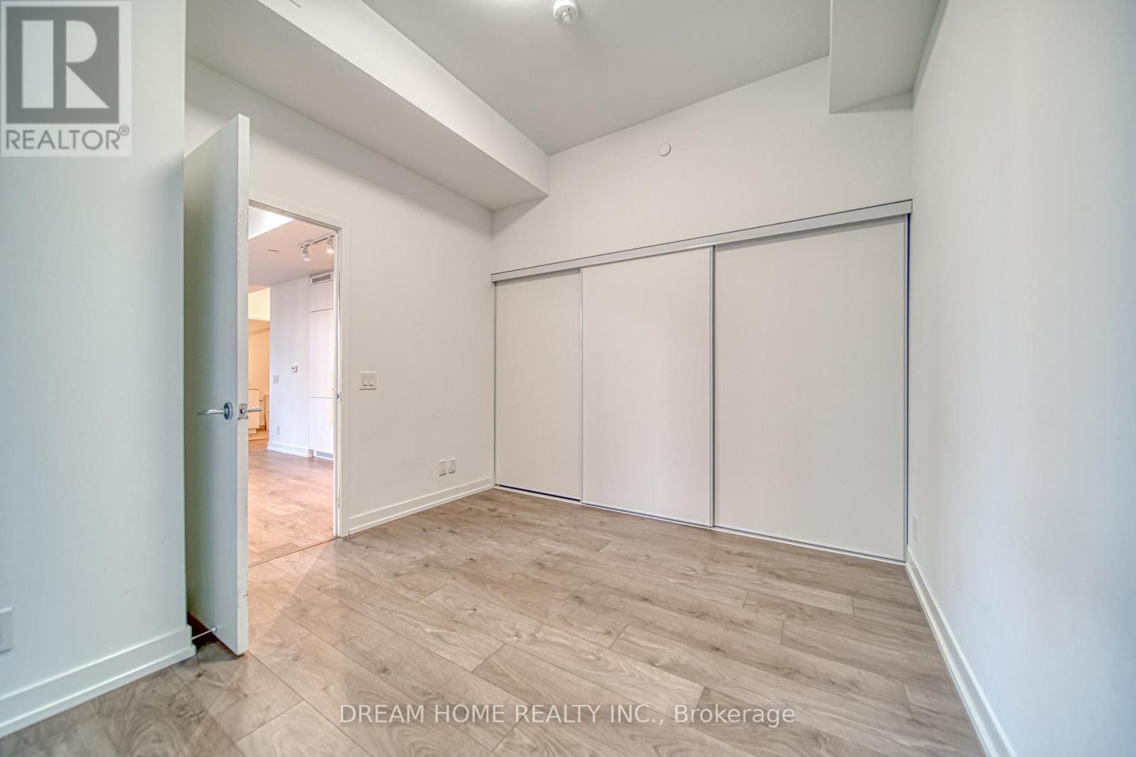 416 - 270 Dufferin Street, Toronto, Ontario  M6K 0H8 - Photo 23 - W12777874