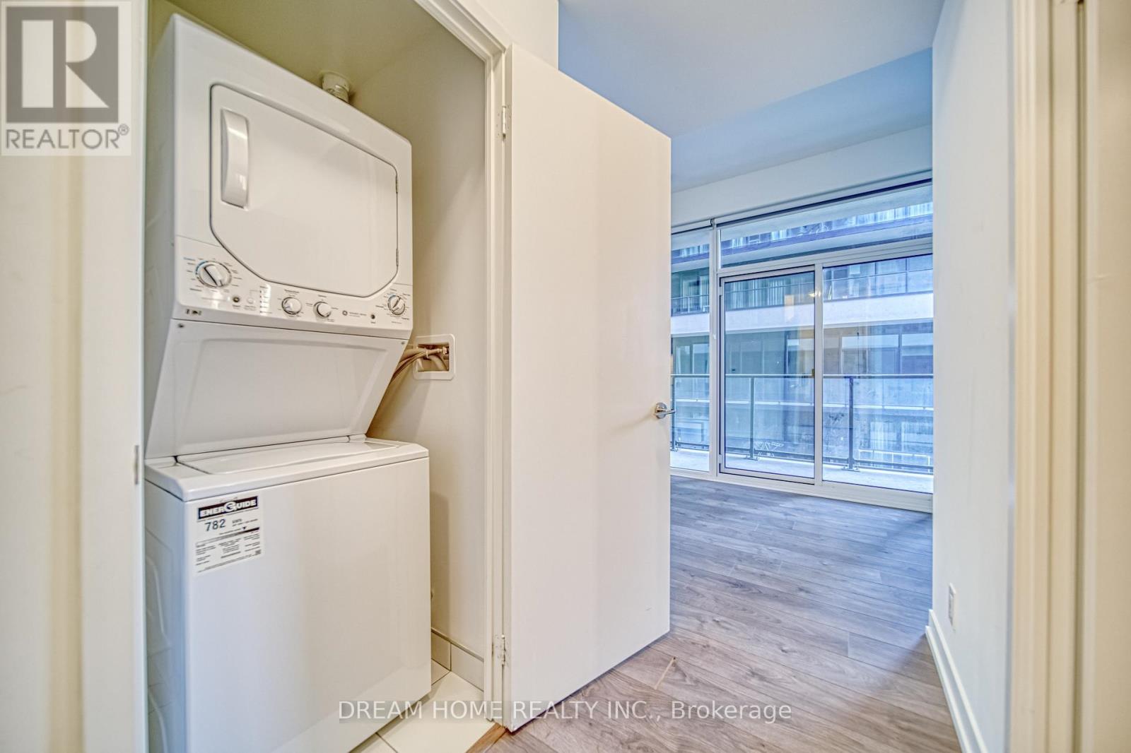 416 - 270 Dufferin Street, Toronto, Ontario  M6K 0H8 - Photo 26 - W12777874