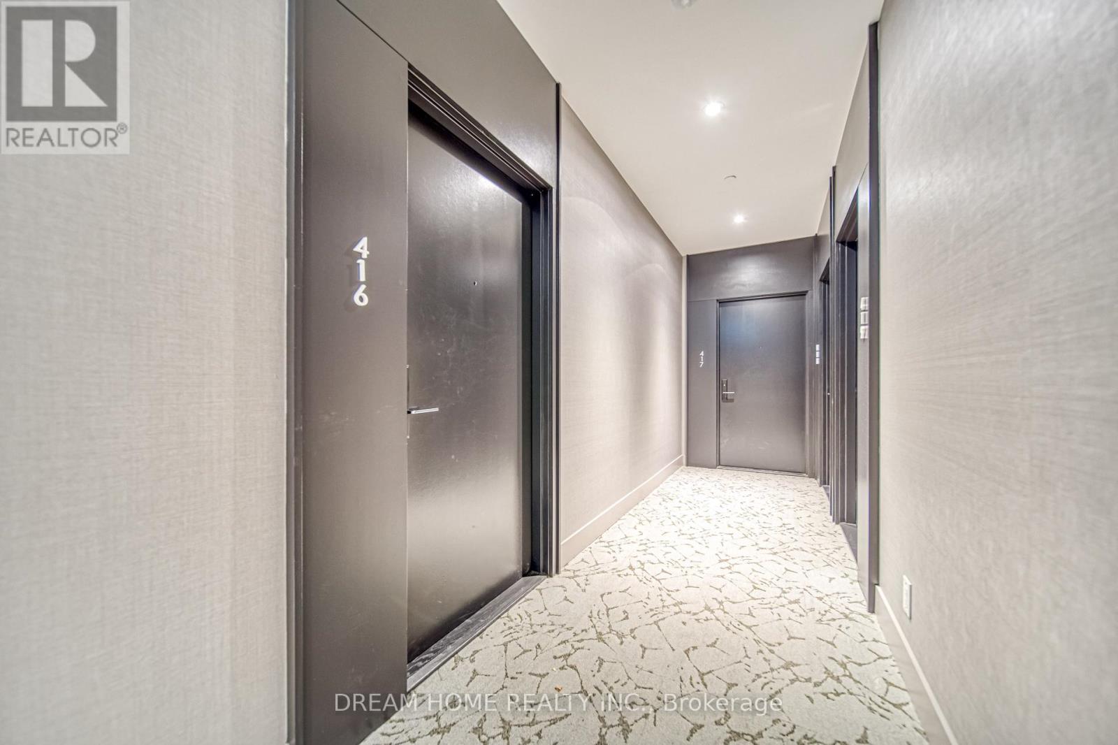 416 - 270 Dufferin Street, Toronto, Ontario  M6K 0H8 - Photo 4 - W12777874