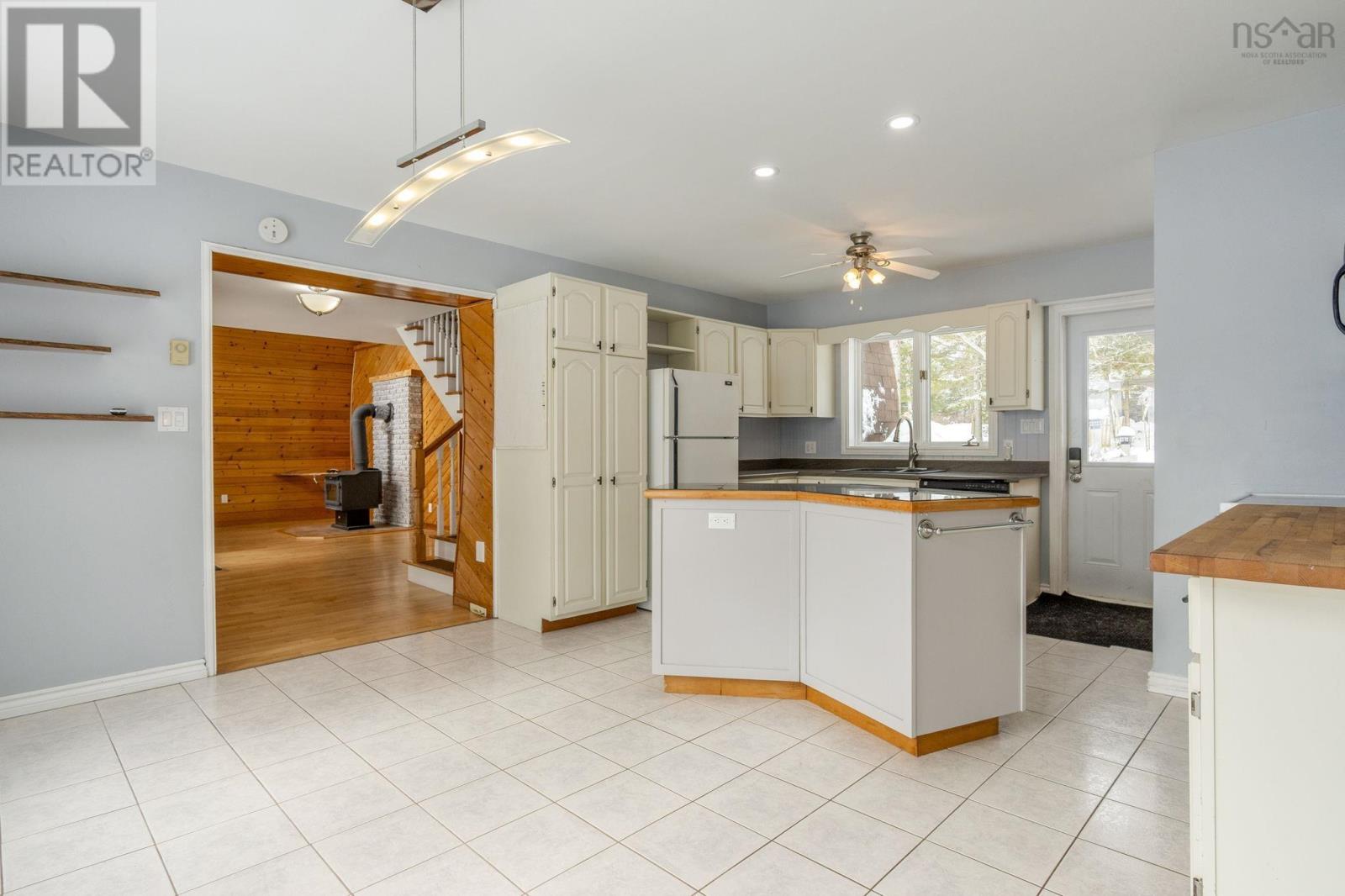 183 Lakewood Drive, Shortts Lake, Nova Scotia  B2N 1C0 - Photo 11 - 202602170