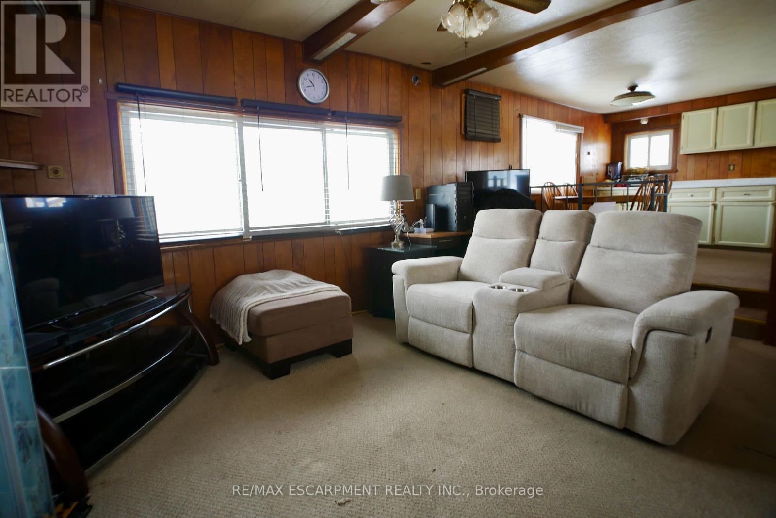 204 - 241 St. Paul Street W, St. Catharines, Ontario  L2S 2E5 - Photo 10 - X12777864