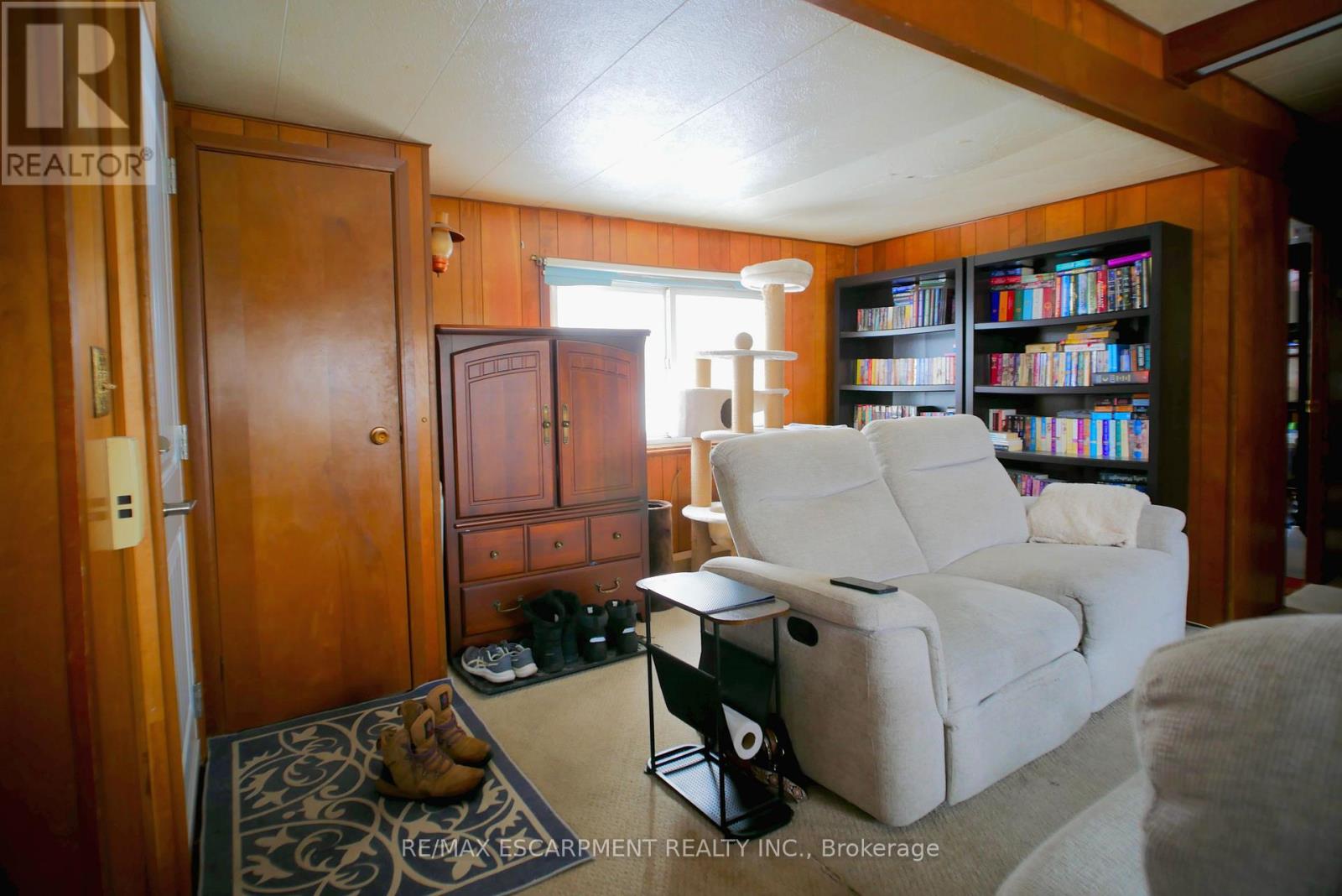 204 - 241 St. Paul Street W, St. Catharines, Ontario  L2S 2E5 - Photo 8 - X12777864