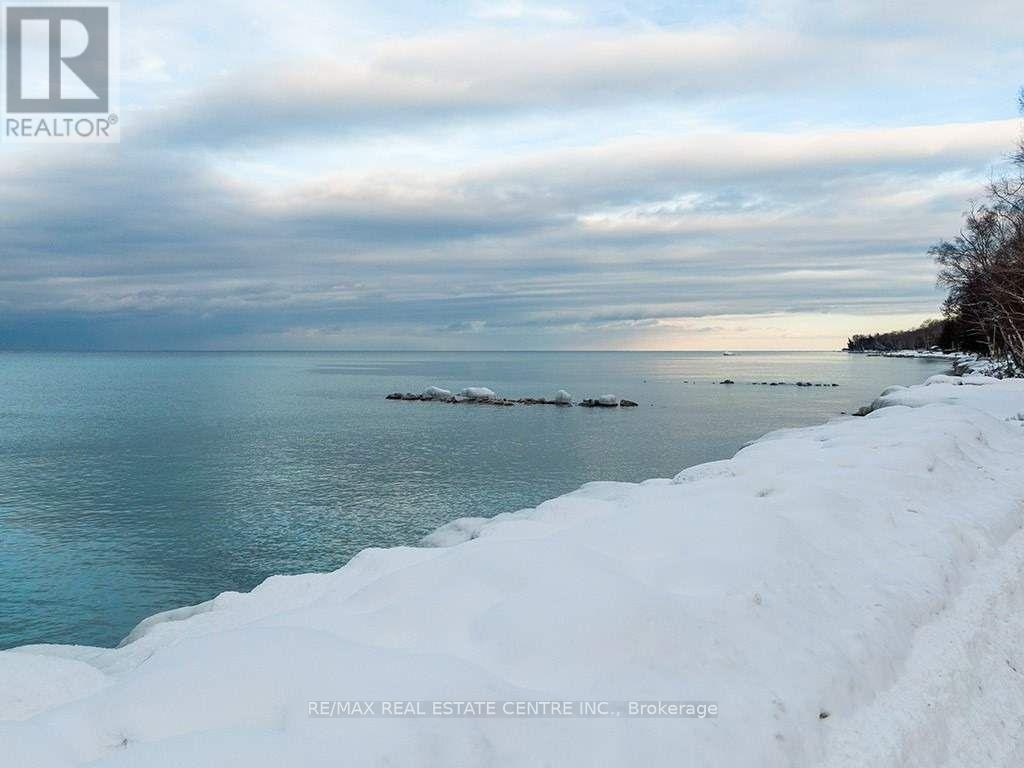 35 Lakeside Avenue, Meaford, Ontario  N4L 1A7 - Photo 4 - X12777894