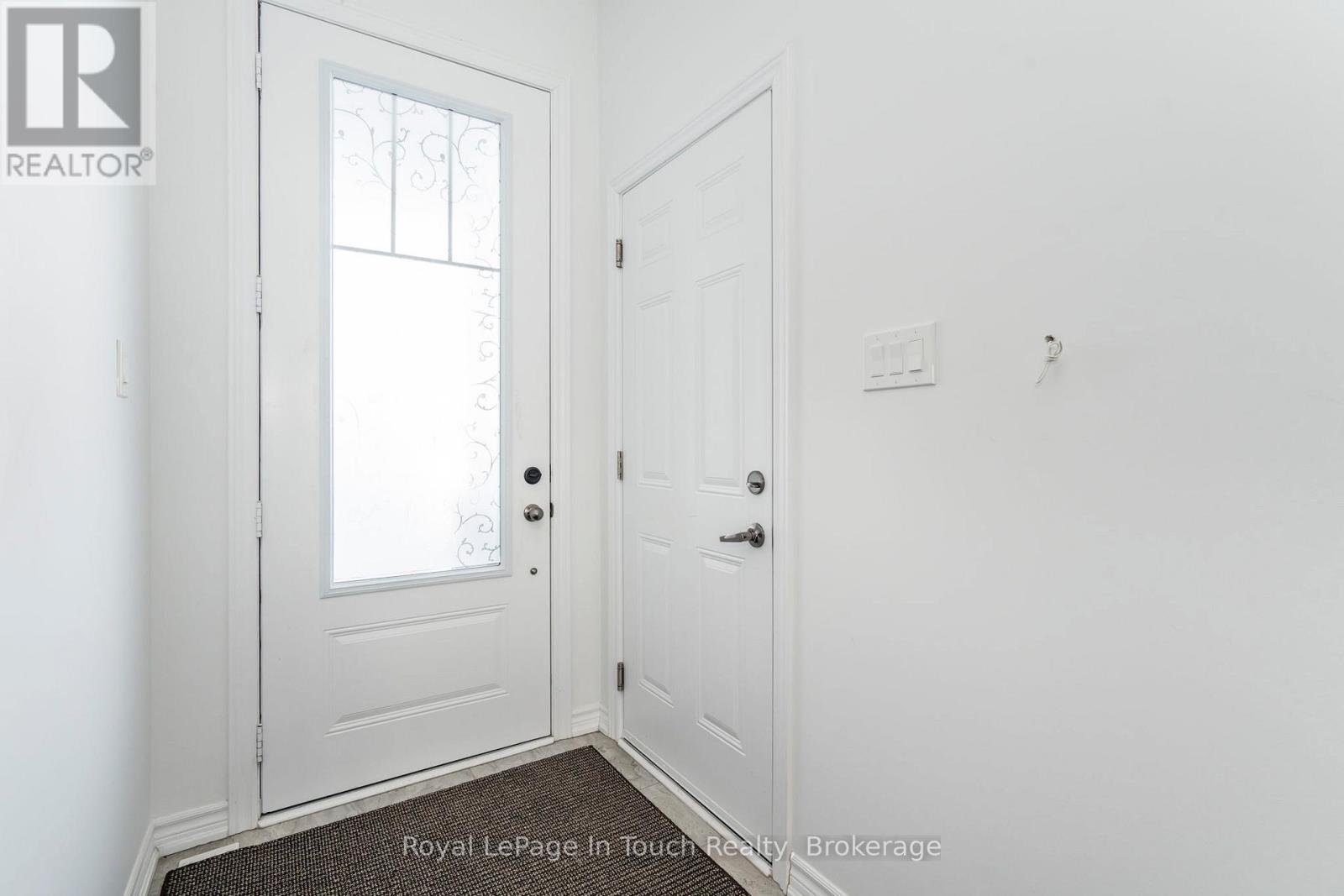 635 Bayport Boulevard, Midland, Ontario  L4R 5H6 - Photo 3 - S12777914