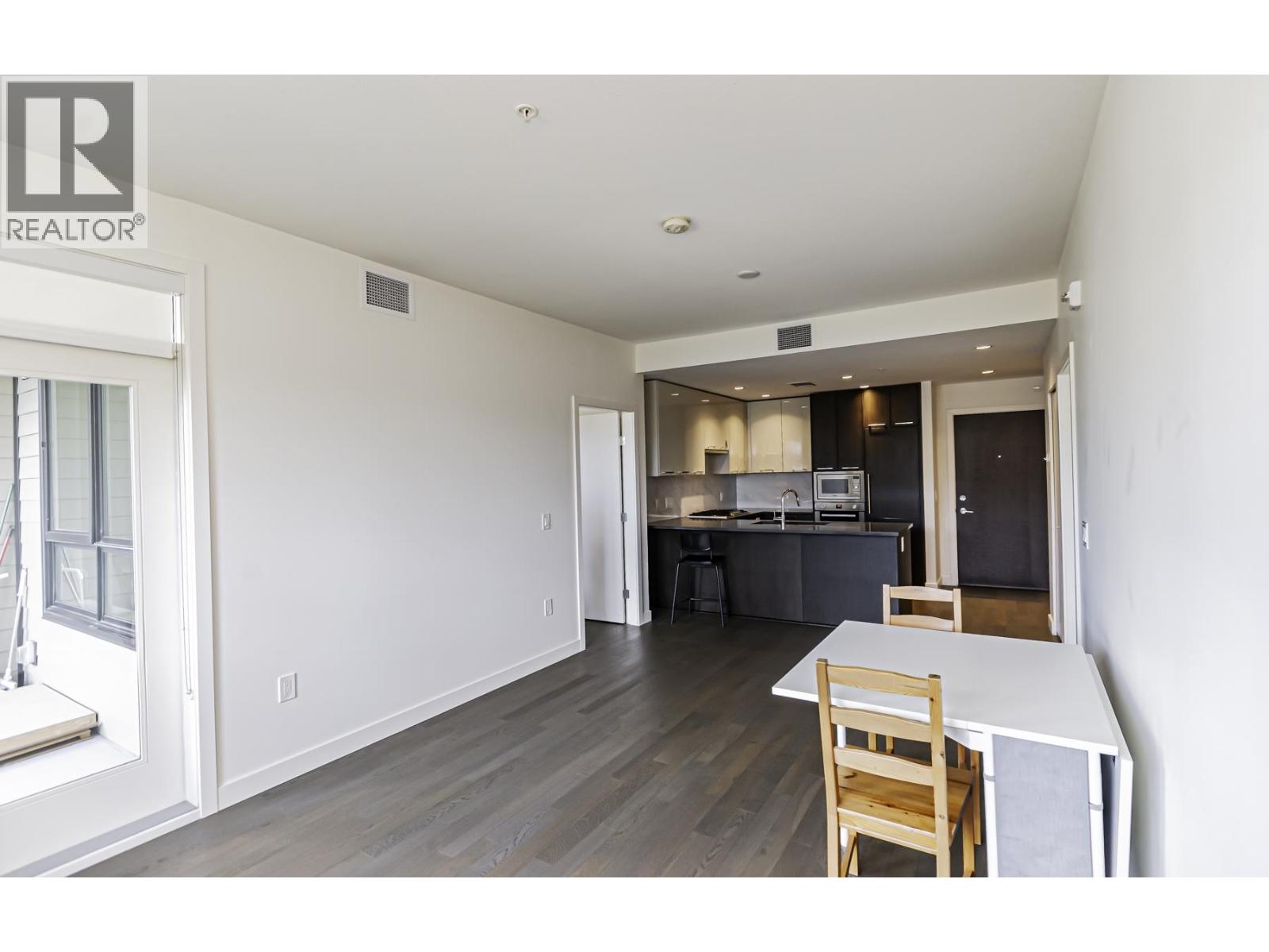 Listing Picture 13 of 26 : 223 4033 MAY DRIVE, Richmond / 烈治文 - 魯藝地產 Yvonne Lu Group - MLS Medallion Club Member