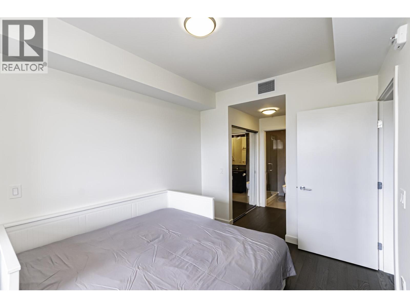 Listing Picture 15 of 26 : 223 4033 MAY DRIVE, Richmond / 烈治文 - 魯藝地產 Yvonne Lu Group - MLS Medallion Club Member